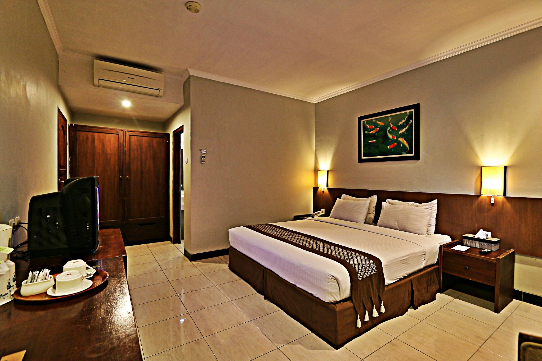 Cakra Kembang Hotel Kejayan Extérieur photo