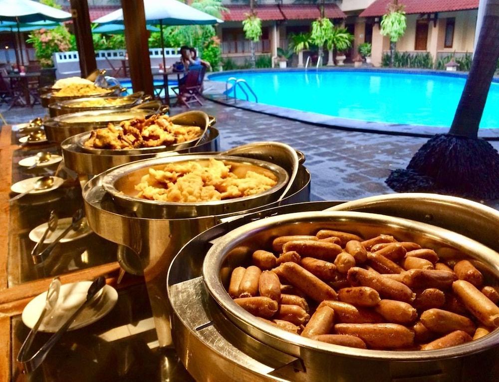Cakra Kembang Hotel Kejayan Extérieur photo