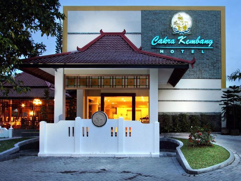 Cakra Kembang Hotel Kejayan Extérieur photo